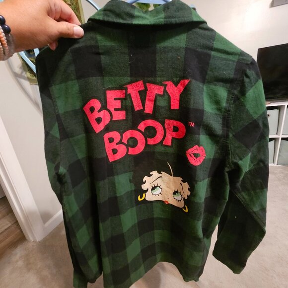 Betty Boop Flannel - Picture 1 of 3